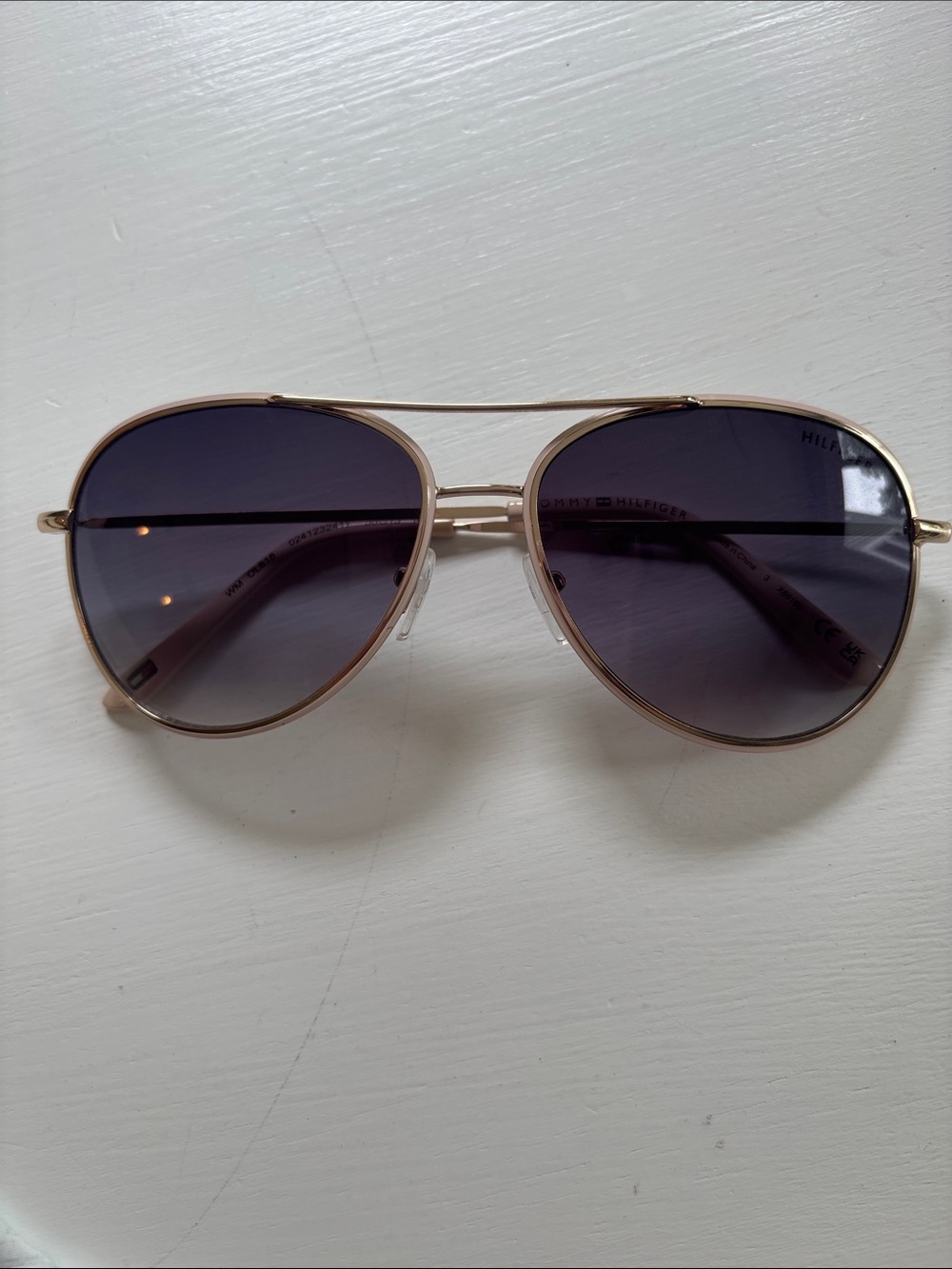Tommy Hilfiger Gold Aviator Sunglasses - Picture 3 of 10